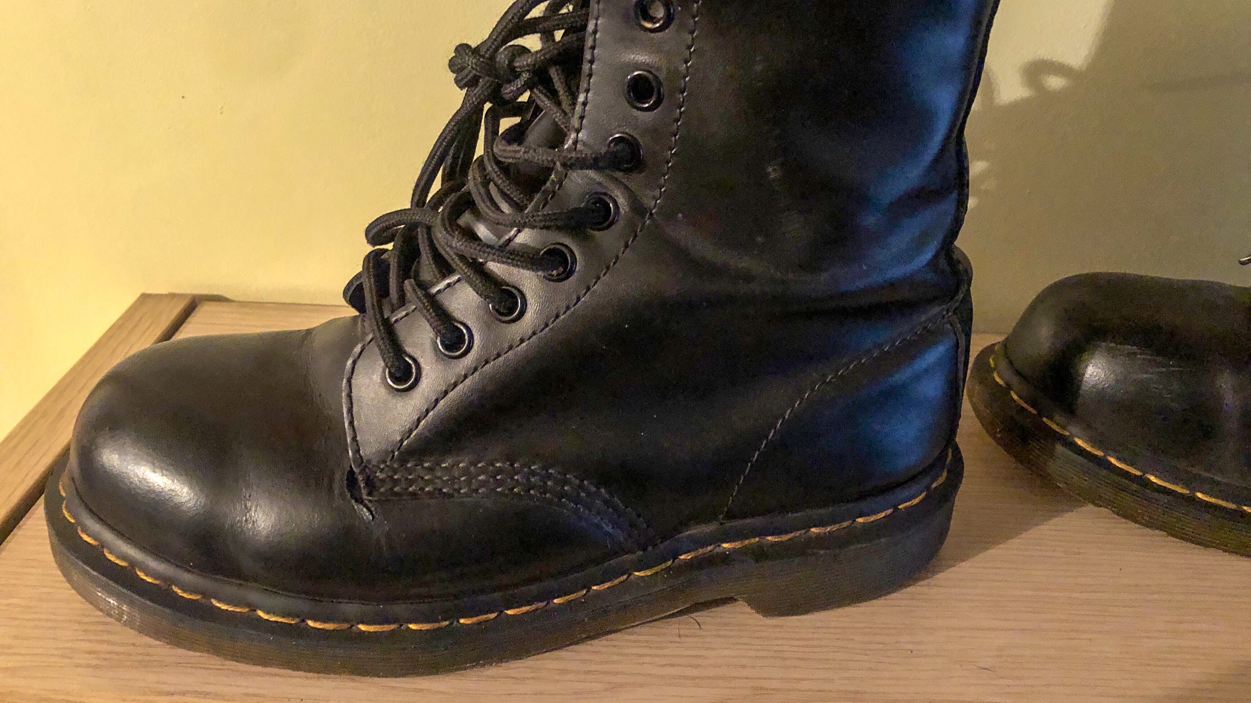 Дамски кубинки Dr. Martens