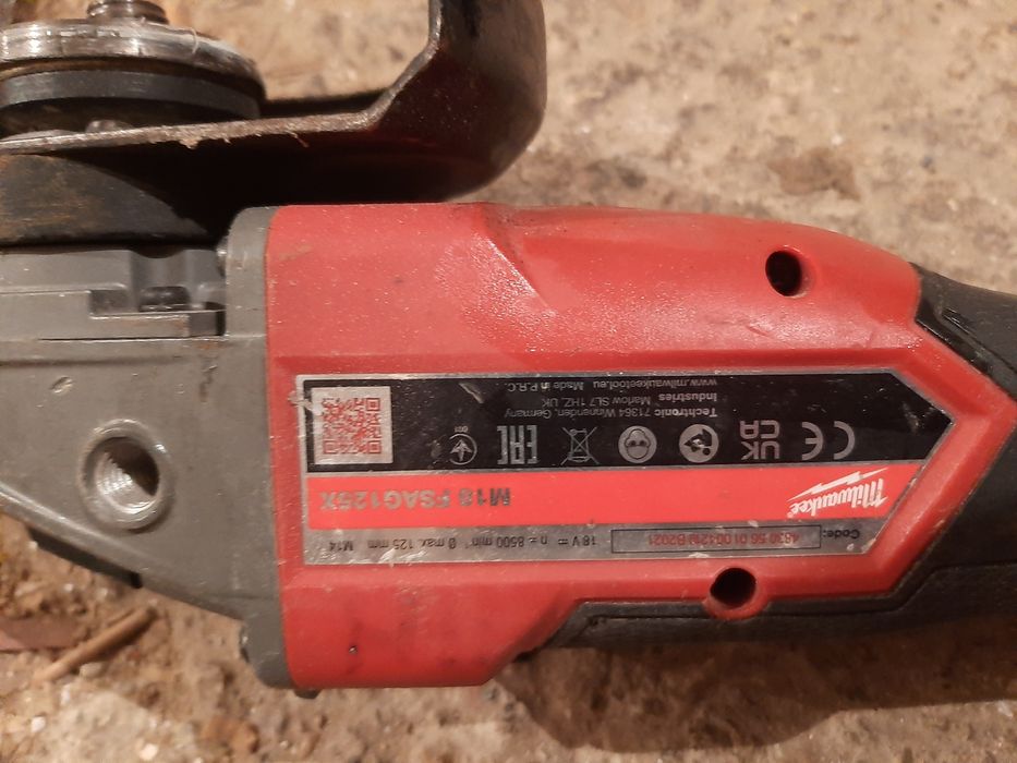 Milwaukee fle polizor 125