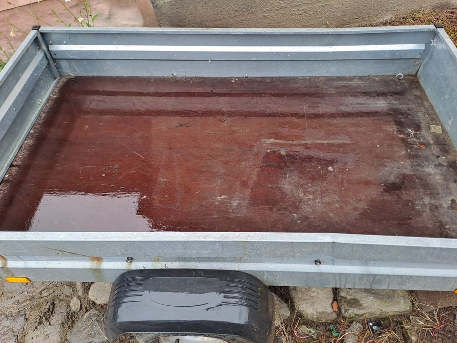 Vând Remorca STEMA 750kg