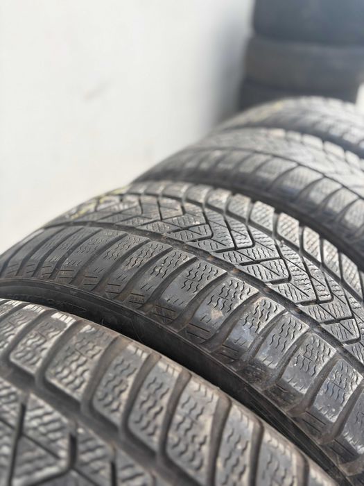 Pirelli 235/45R18- Stare foarte buna, livrare rapida, garantie!