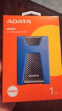 Hard disk ADATA 1TB, plus Husa Cadou, model RUGGED, SIGILAT