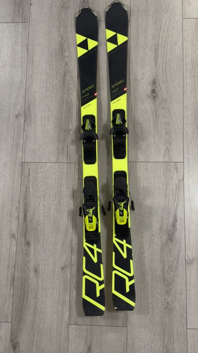 Schiuri Fischer RC4 Speed 140 cm + legături, stare foarte bună