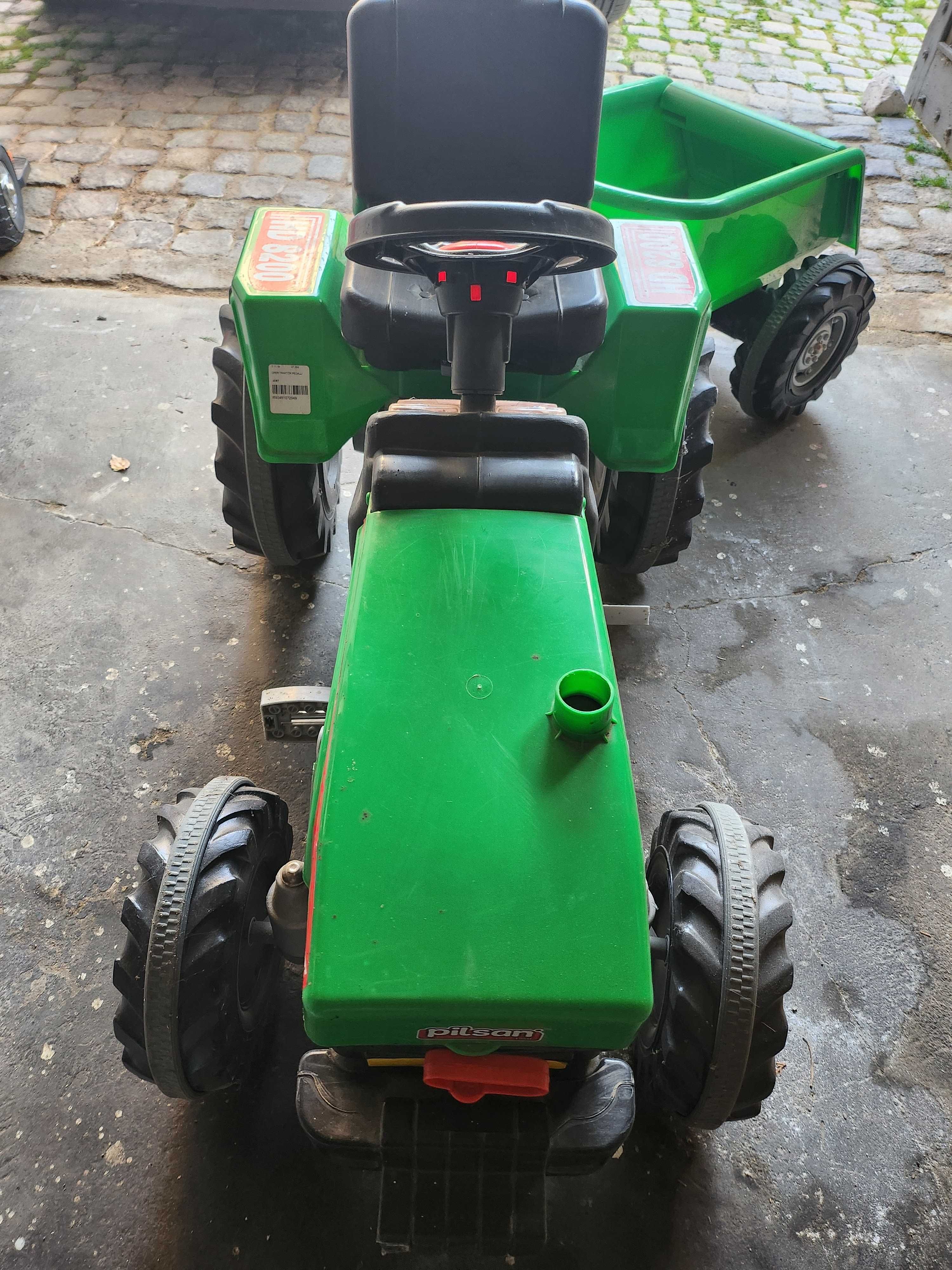 Децки трактор с педали
