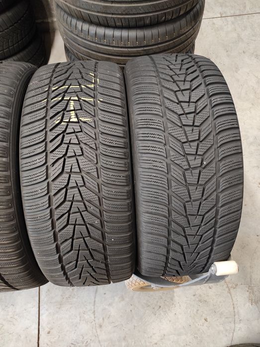 235/45/18 Hankook