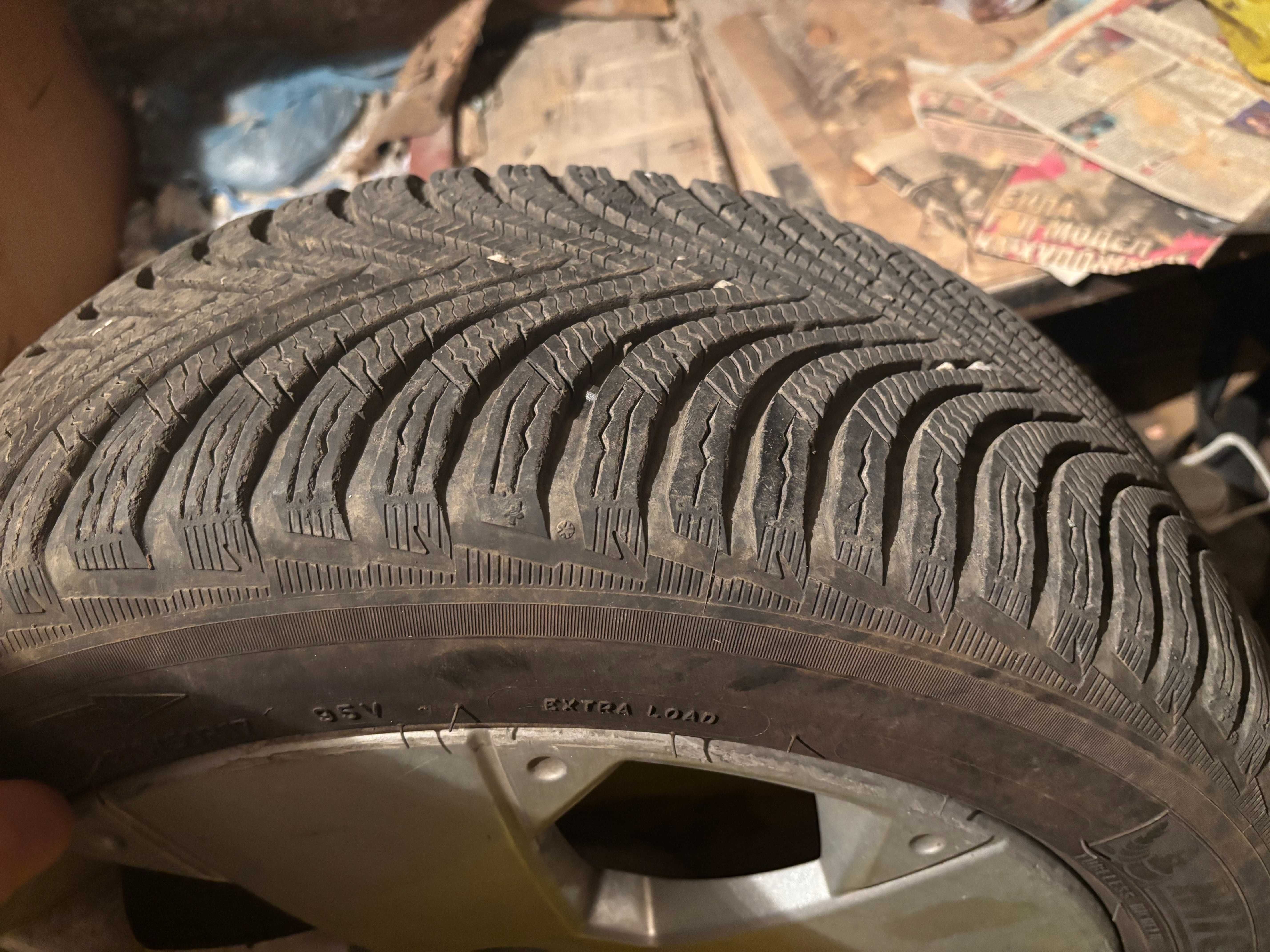 Джанти със зимни гуми Opel OPC 215/50 R17