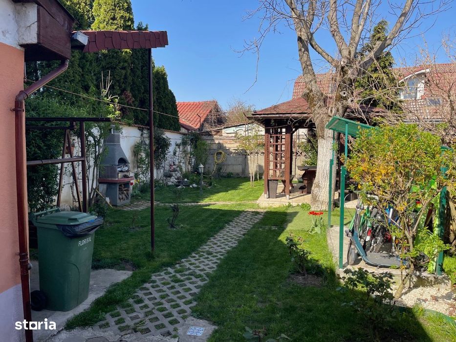 Casa,P+M,Zona Piata Mica