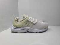 Маратонки Nike Air Presto 

Чисто нови с кутия.

Размер 37.5 стелка 23