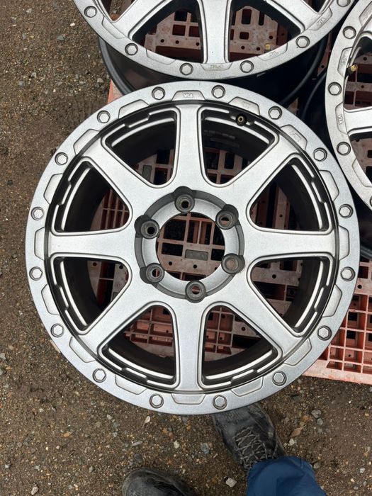Диски 6х139.7 R17