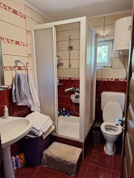 Casă modernă de vânzare la țară