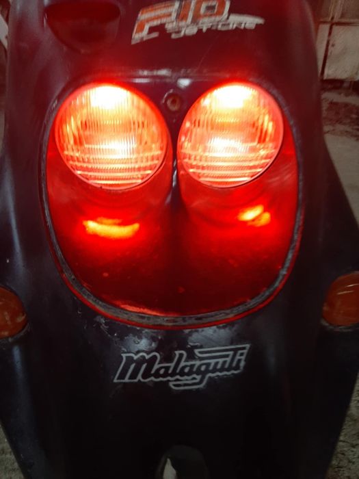 Vând scuter mslaguti f10