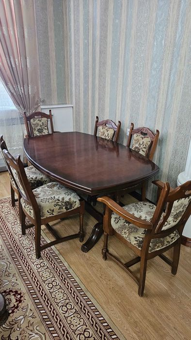 Стол + 8 стульев