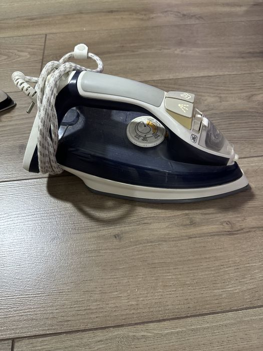 утюг 50.000 тыщ сум рабочий