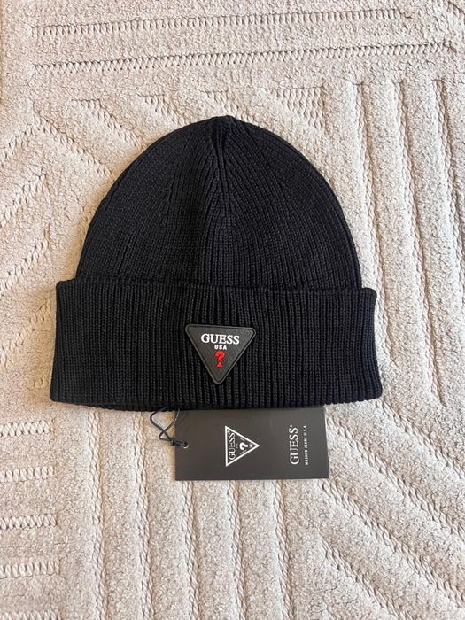 Уникални памучни шапки.