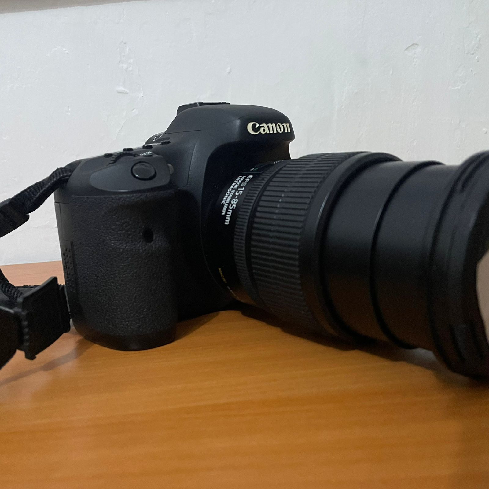 Камера CANON EOS 7D.