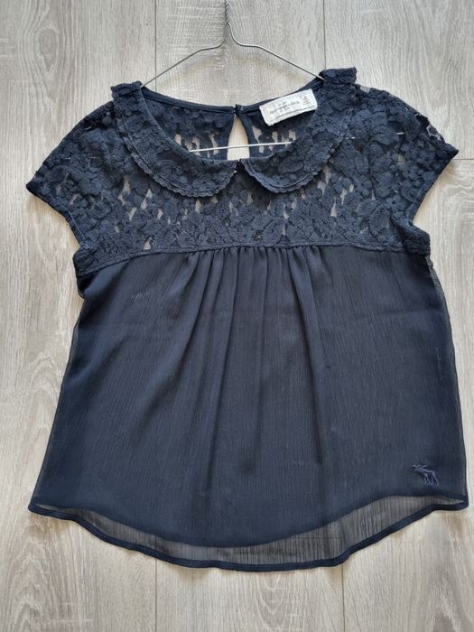 Bluză din voal și dantelă Abercrombie