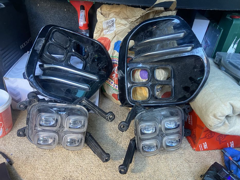 Кия Спортидж 4 / Kia Sportage 4 оригинален фар галоген дневна светлина