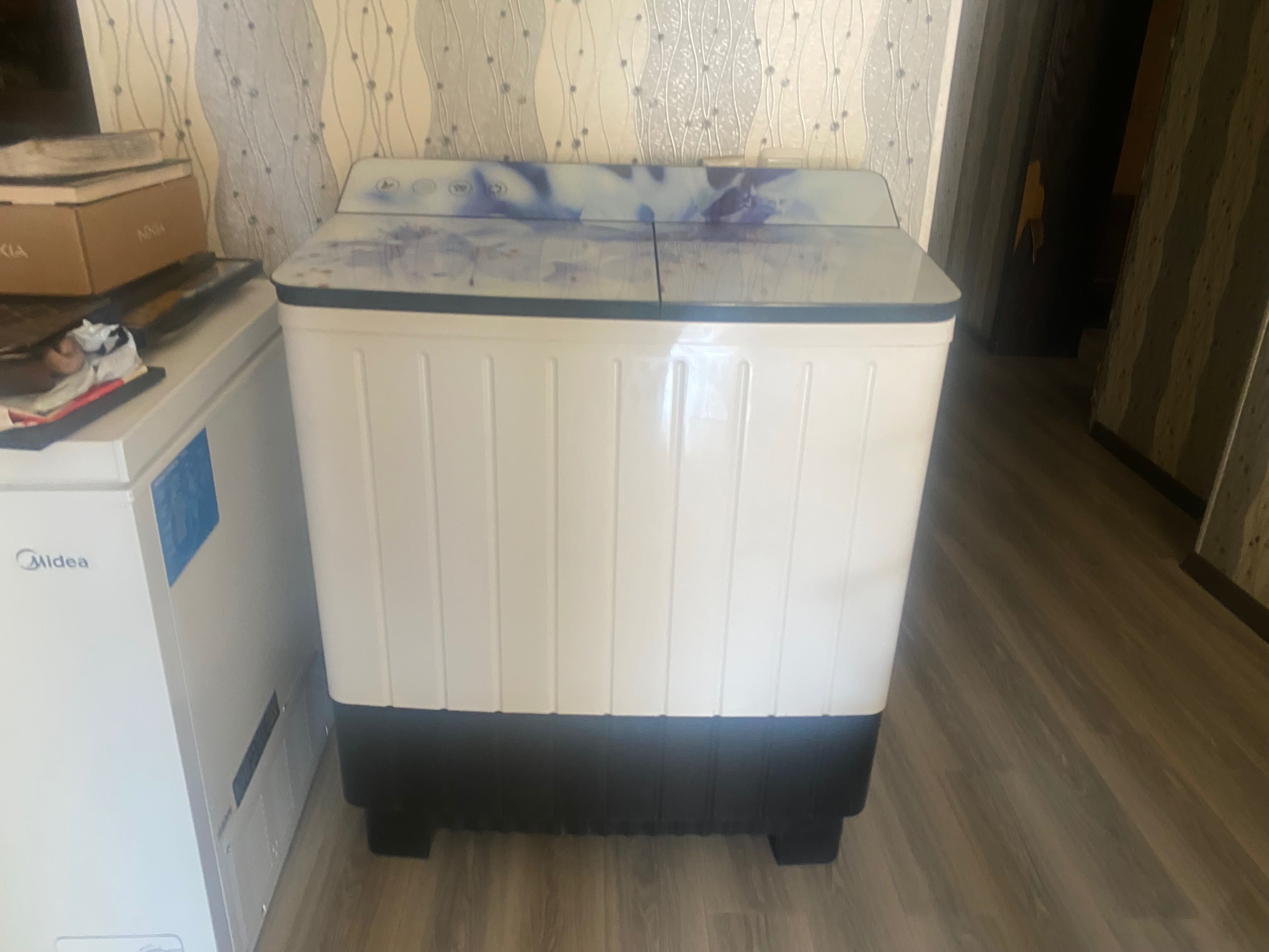 Продается офисная мебель, техника