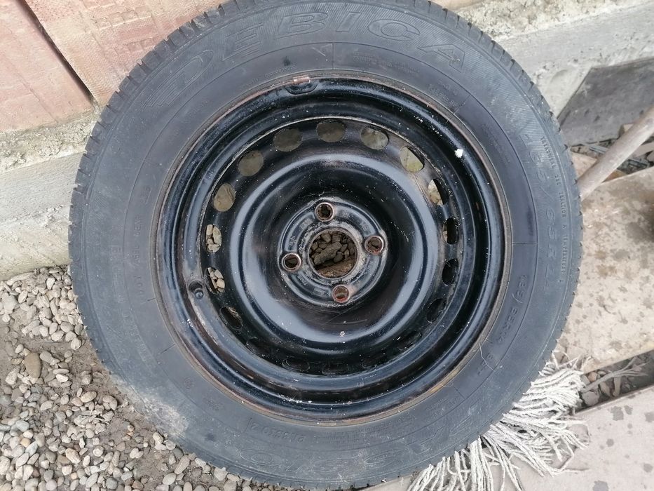 Vând jante + cauciucuri Opel