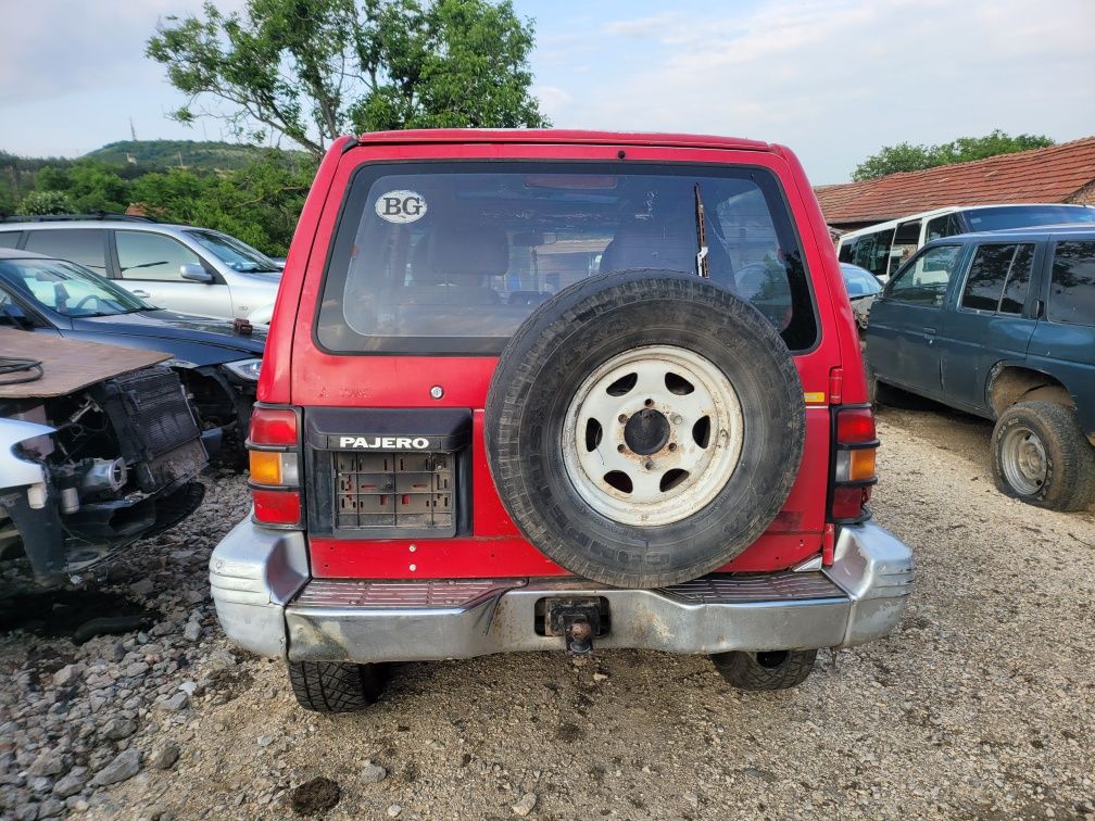 Паджеро 2.5тди автомат на части/padjero 2.5tdi na chasti
