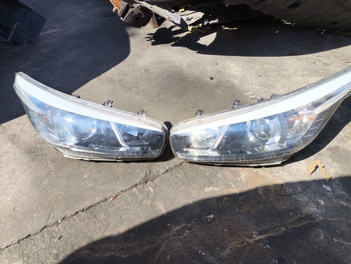 Фарове за Kia Ceed