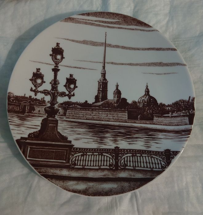 Тарелка сувенирная Санкт Петербург