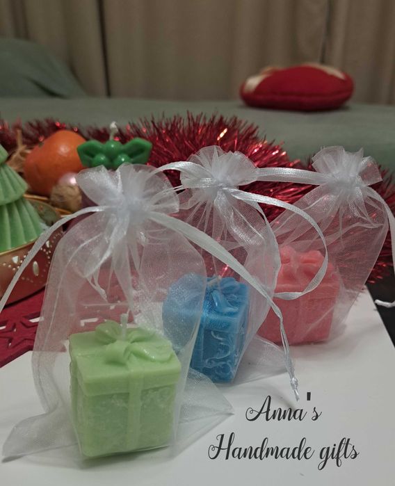 Ароматни коледни свещи