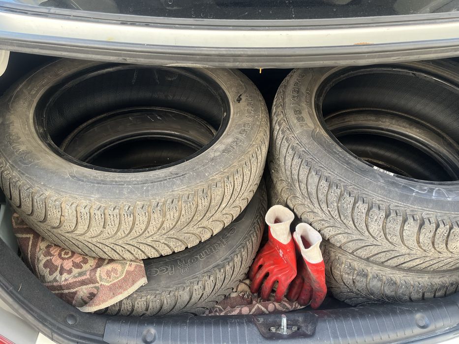 Продам зимнюю резину