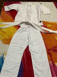 Costum judo 2 mărimi diferite