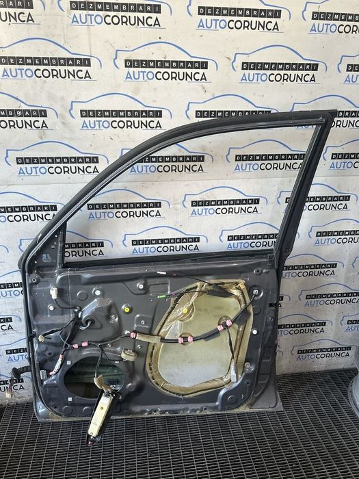 Usa Dreapta Fata Toyota Land Cruiser J12 2002 - 2010 SUV 4 Usi GRI IE9 (1030) ZGÂRIATA