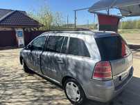 Se vinde Opel Zanfira B 2006