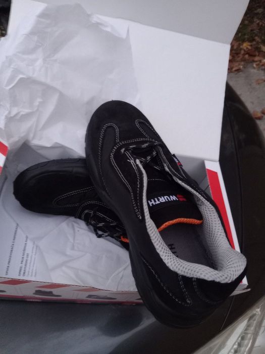 Нови обувки Würth