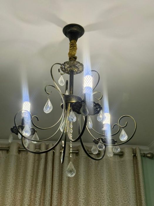 Люстра продаю из дома