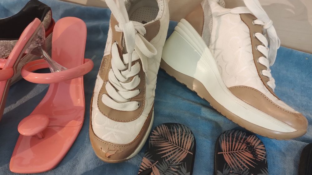 sandale, papuci, măs.38 / 25 lei/ toți