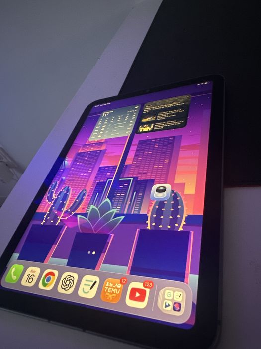 iPad mini 6, 64 GB SIM baterie 92% HUSA BONUS