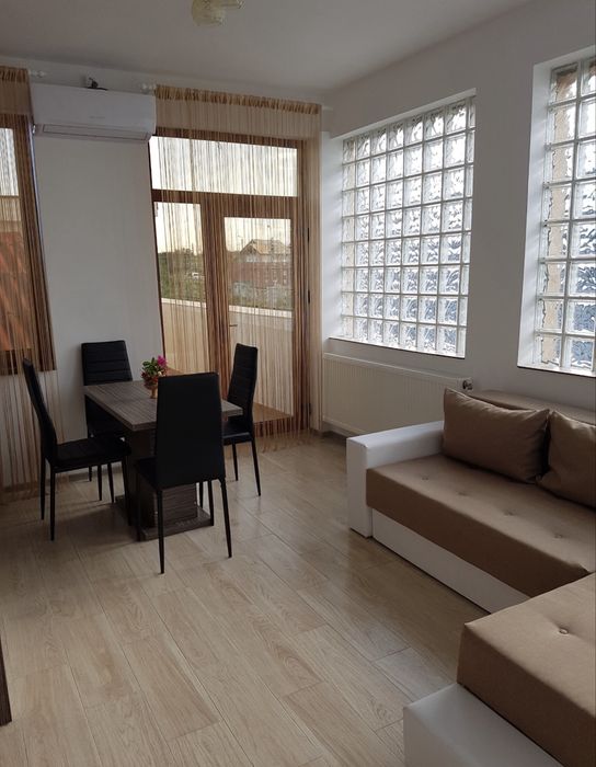 Se inchiriaza apartament 2 camere open space tip studio