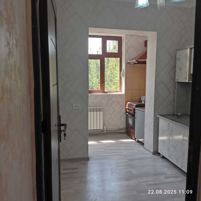 Geolog Baxtli oilani oldida