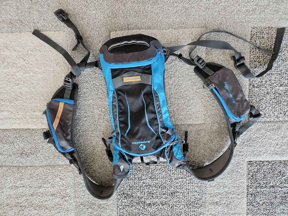 vând rucsac pentru ciclism, Anmeilu, 8L, Nylon, Albastru/Negru