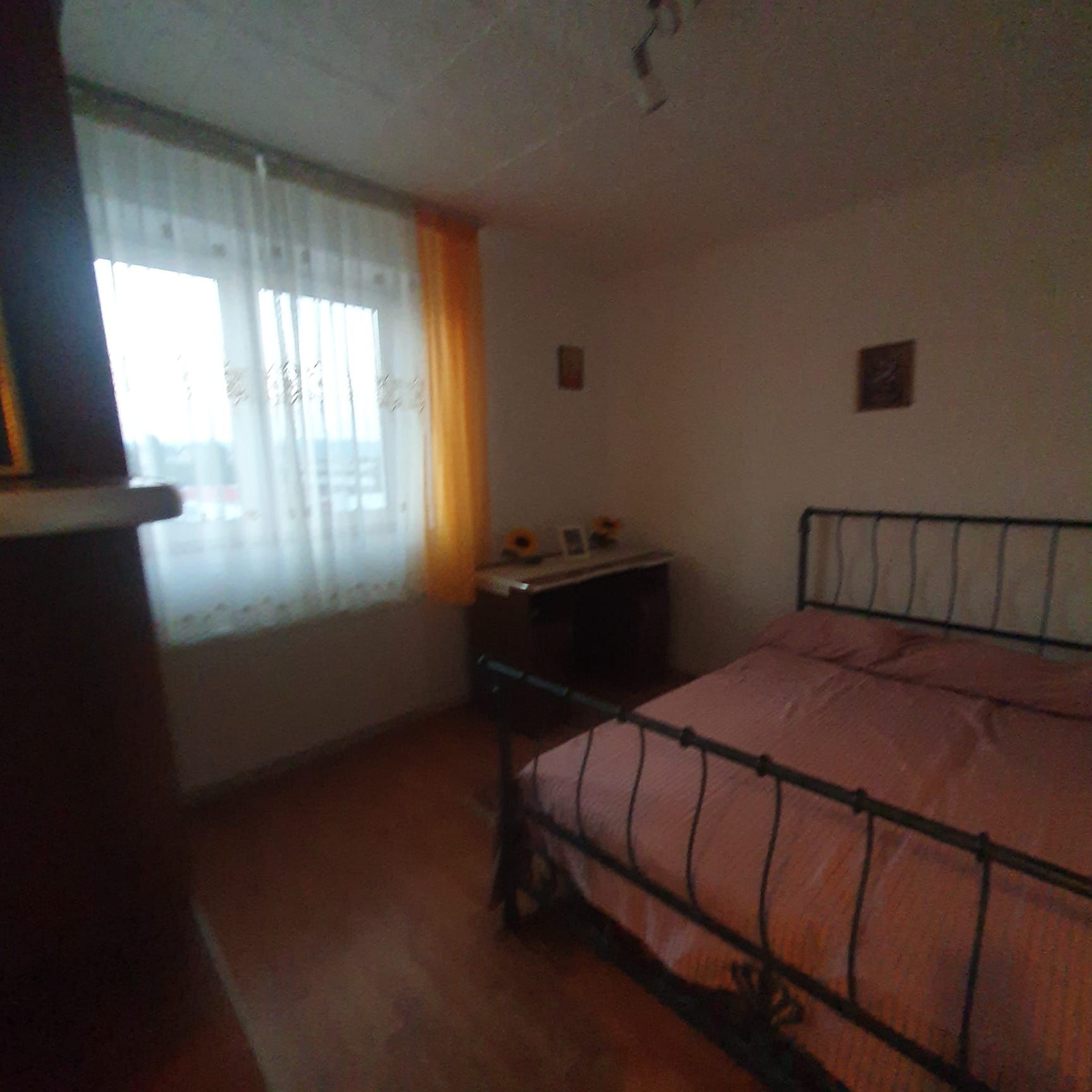 Închiriez apartament 2 camere Mizil