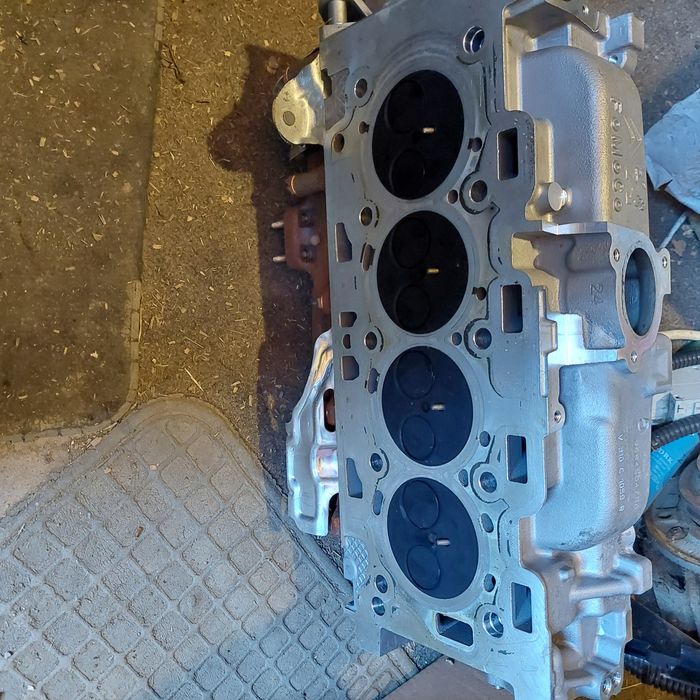 Chiulasa motor 1.6hdi BHZ BH01 PEUGEOT 3008 5008 CITROEN  C4 C5 AIRCRO