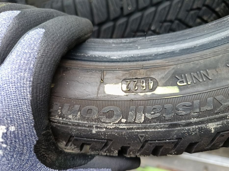 Anvelope MS iarna 225 45 17 fulda 2022 7mm