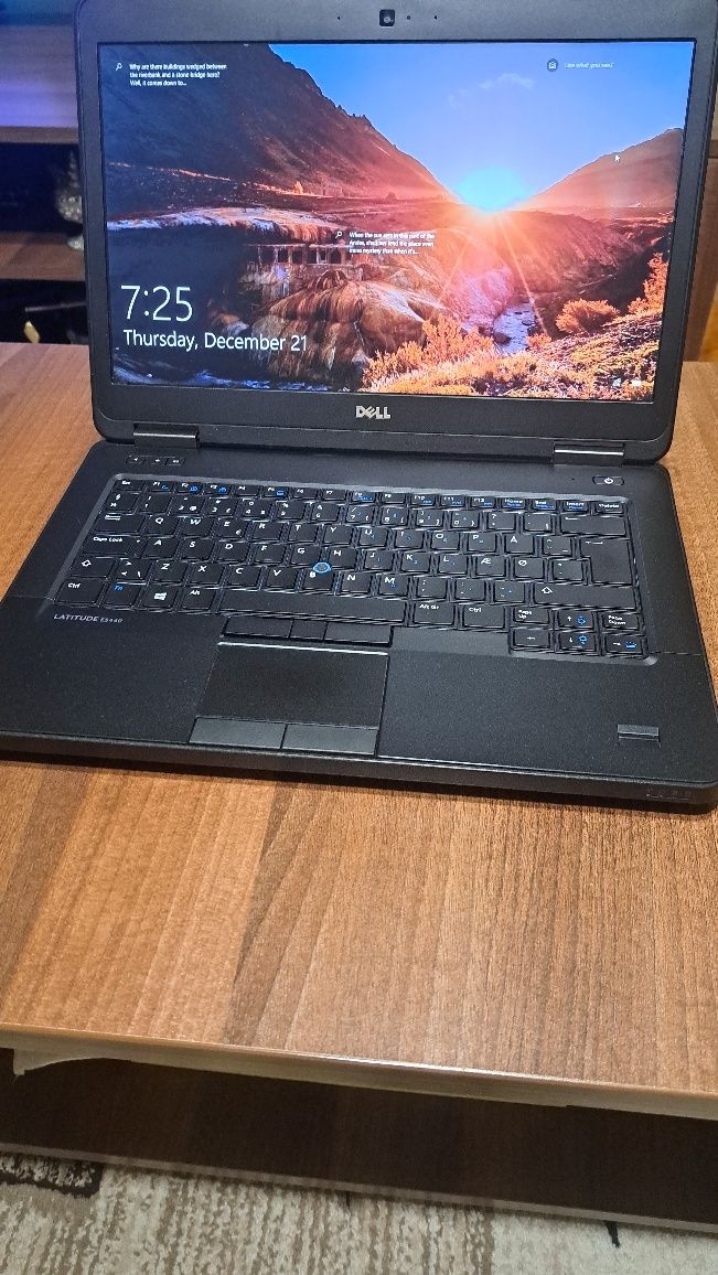 Laptop Dell Latitude E5440 i5 SSD 8 GB baterie 10 ore model business