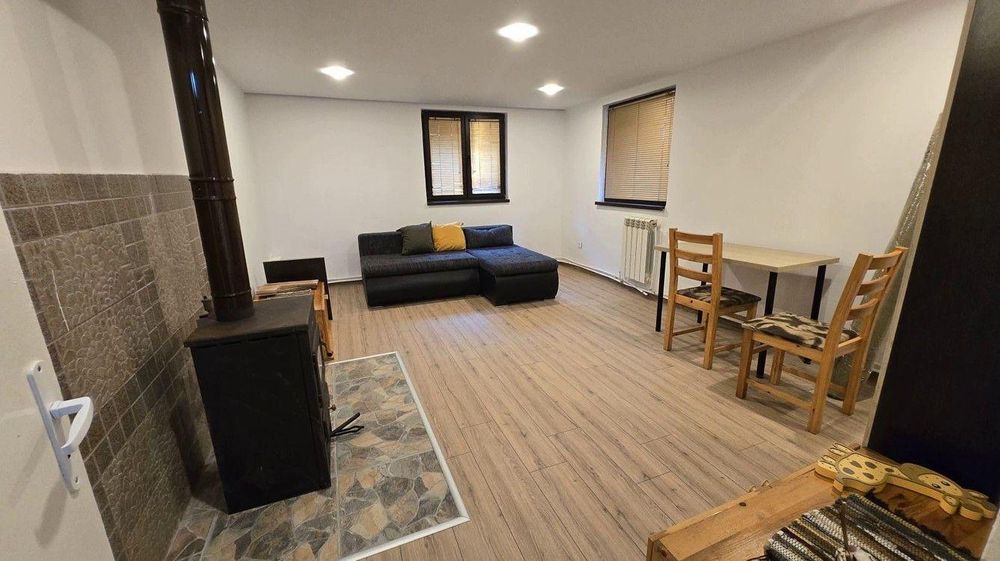 Етаж от къща под наем в ж.к. Симеоново, 2213401