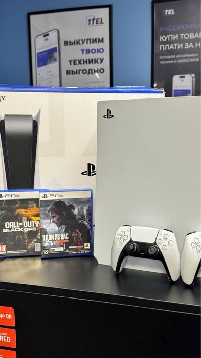 Play Station 5 825 GB