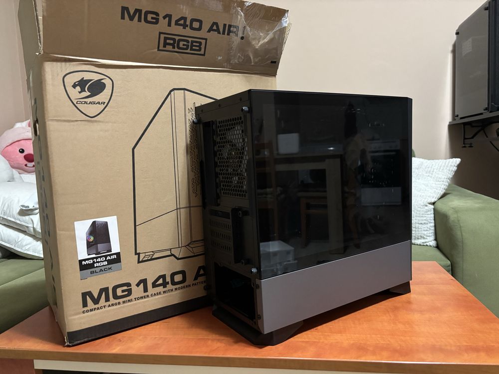 Компютърна кутия Cougar MG140 Air RGB