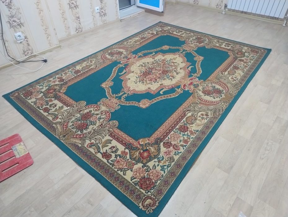 Срочно продам ковер