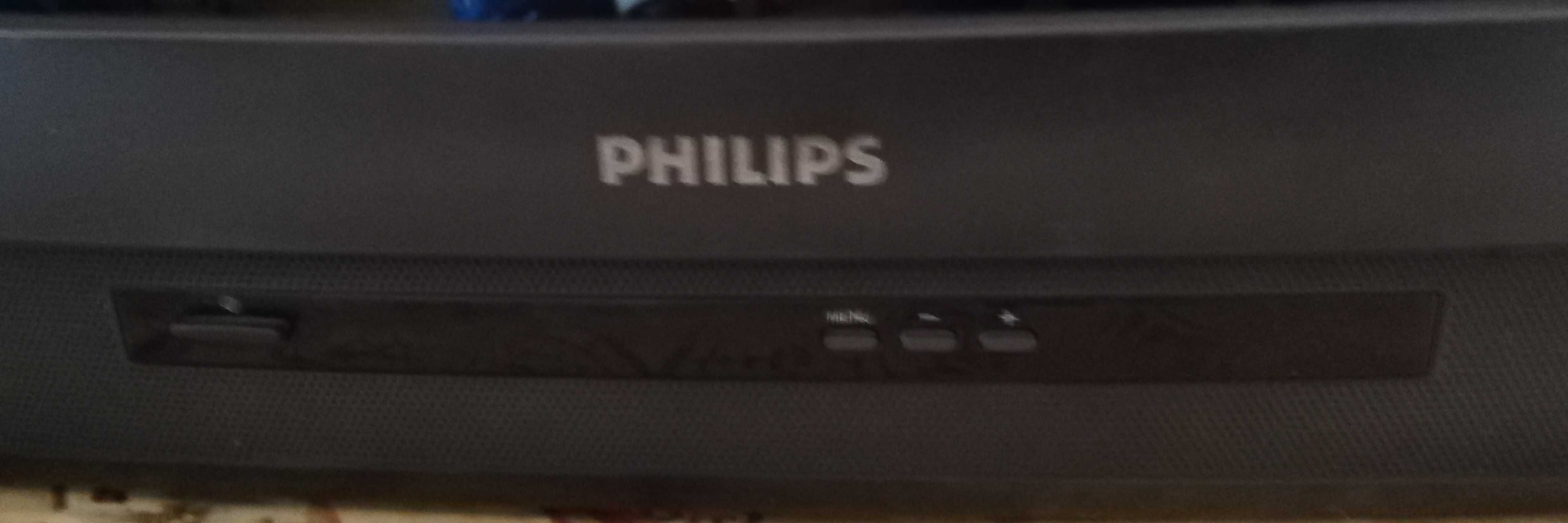 Televizor color marca Philips 29'', 73 cm, functional, cu telecomanda