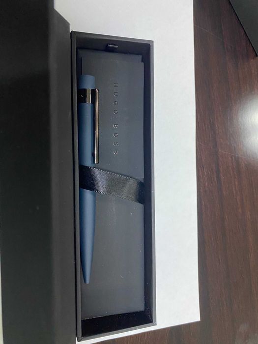 шариковая ручка Hugo Boss