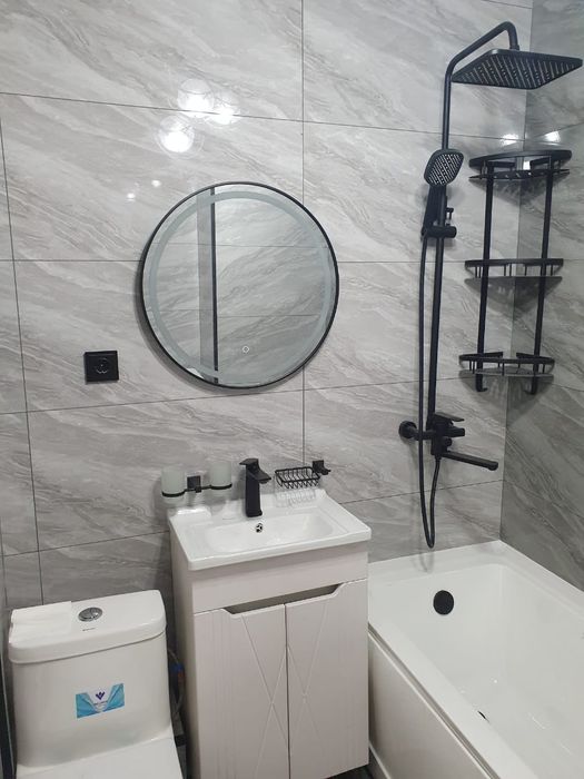 Кафельщик, сантехник, электрика.