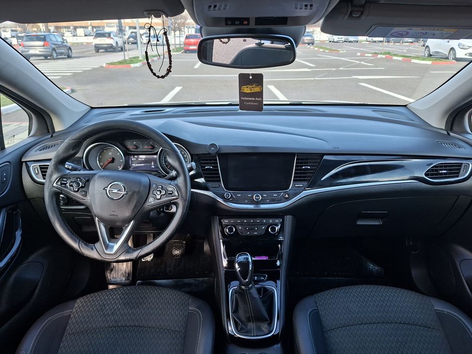 Vând Opel Astra 2016