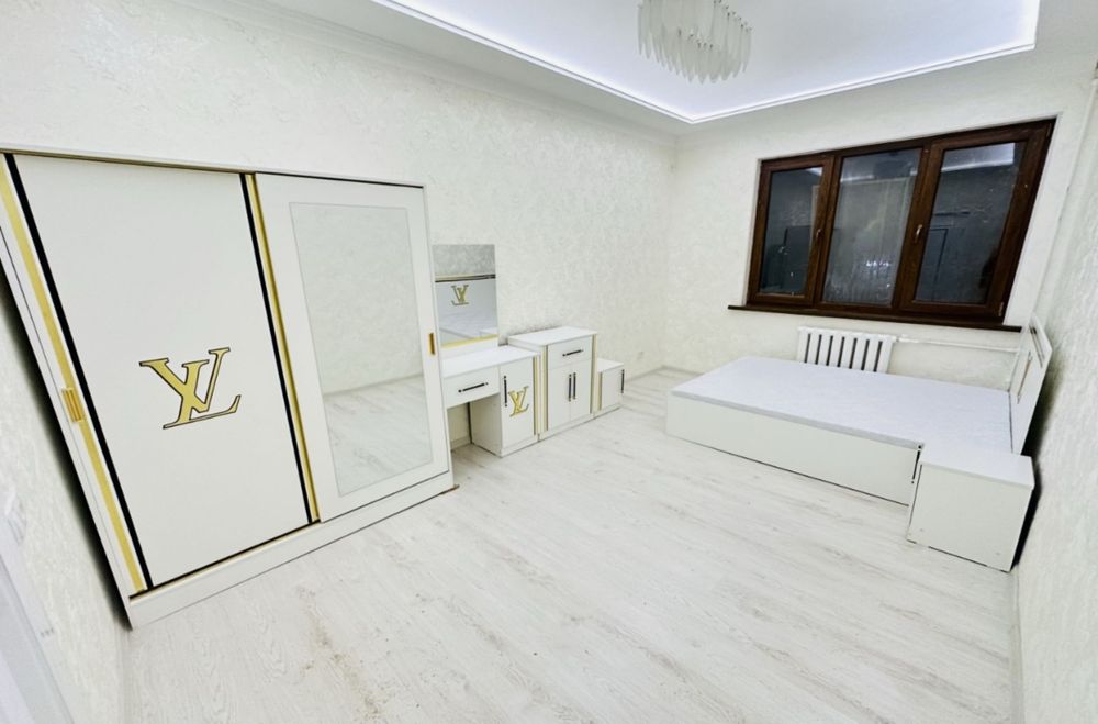 Сдаётся квартира 3х ком Юнусабад 11-Квартал  ТЦ Мега Планет